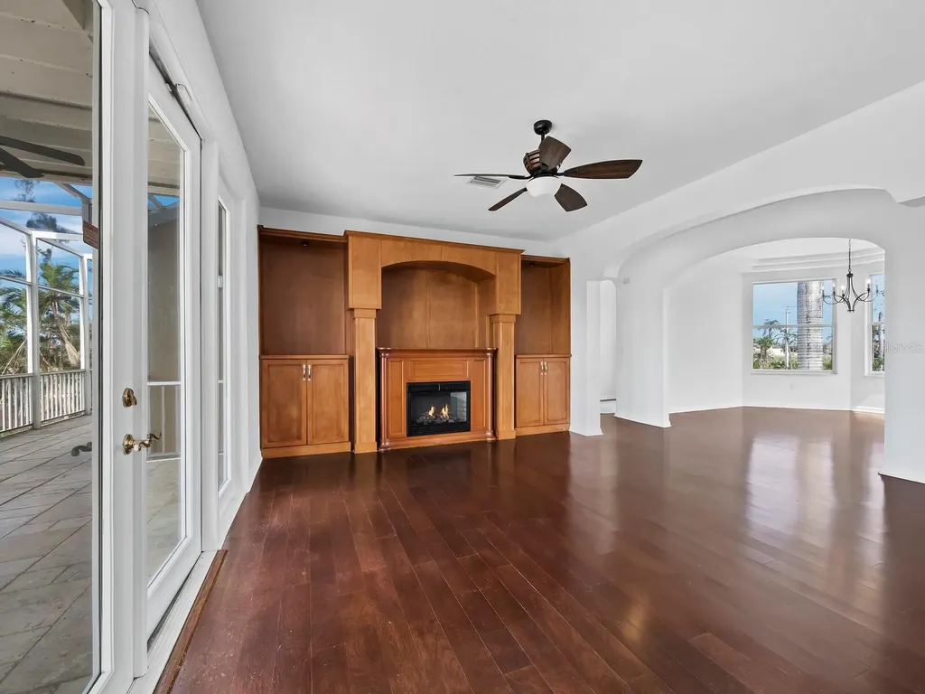 9315 9th Avenue NW Bradenton FL 34209