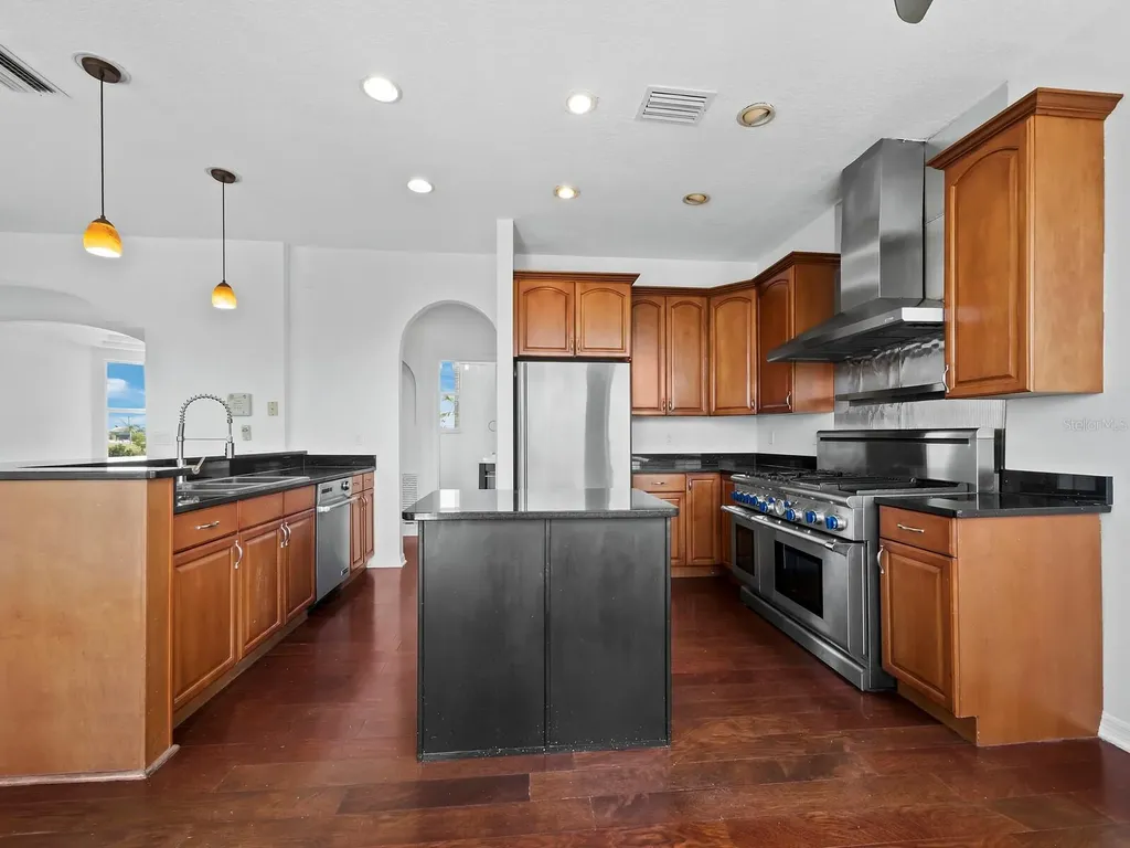9315 9th Avenue NW Bradenton FL 34209