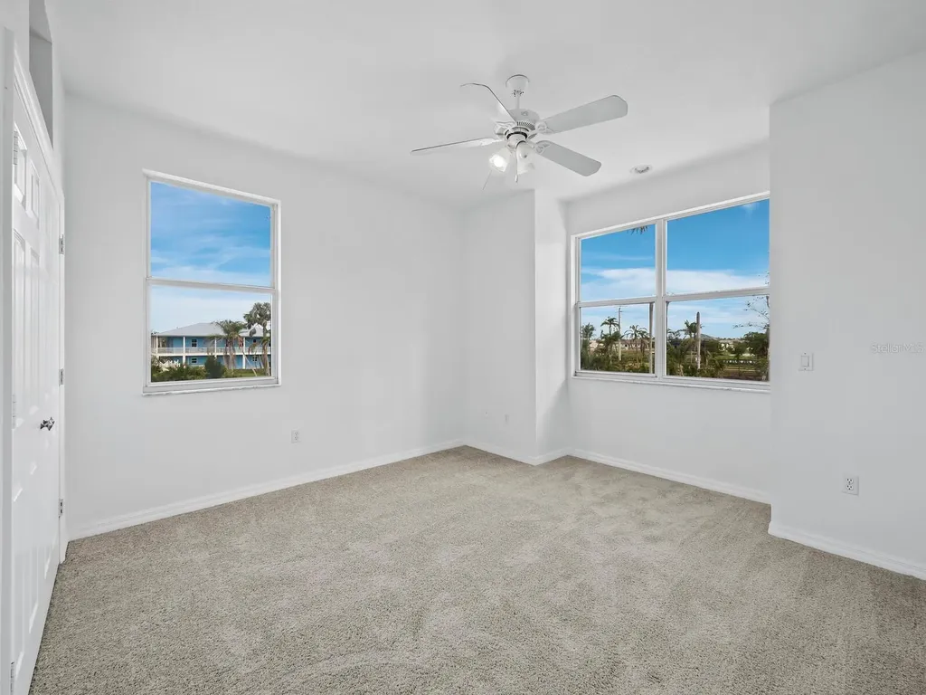 9315 9th Avenue NW Bradenton FL 34209