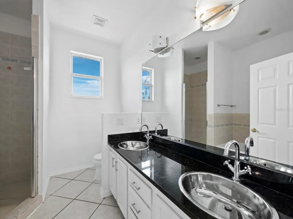 9315 9th Avenue NW Bradenton FL 34209