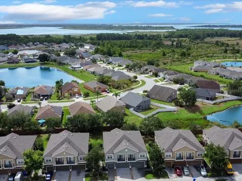 1933 Estancia Circle Kissimmee FL 34741