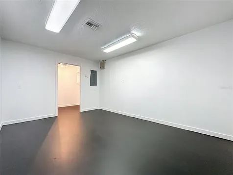 2017 W Main Street Leesburg FL 34748