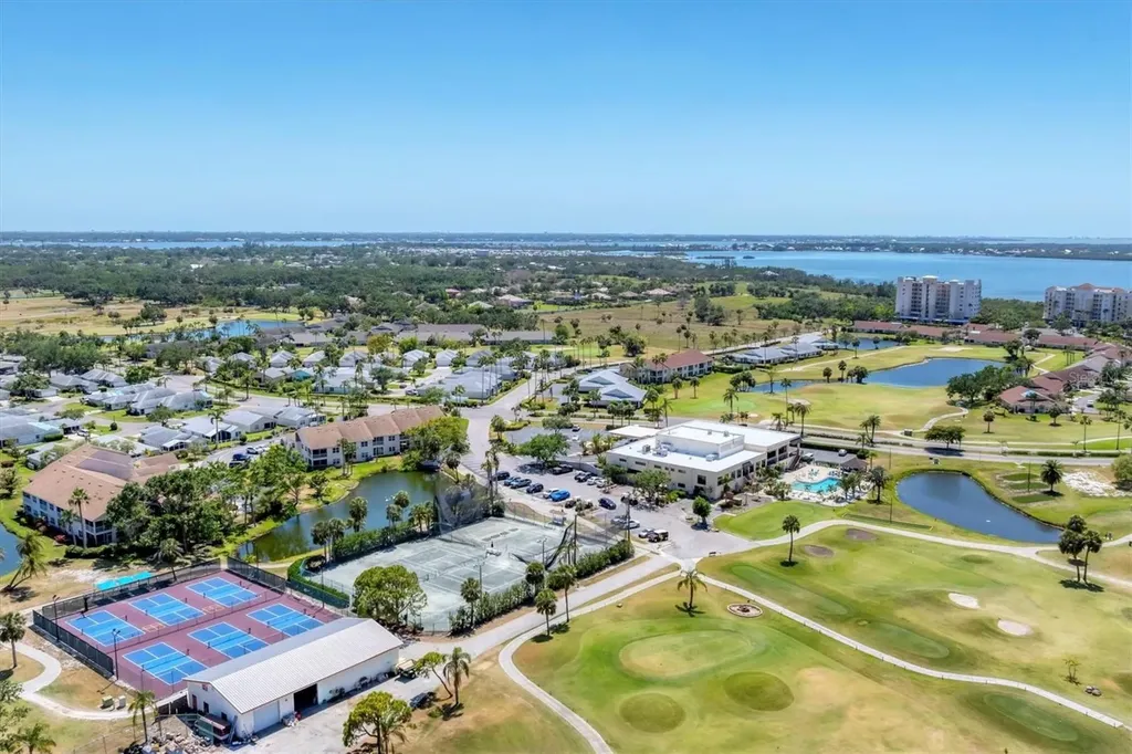 3007 Live Oak Lane Palmetto FL 34221