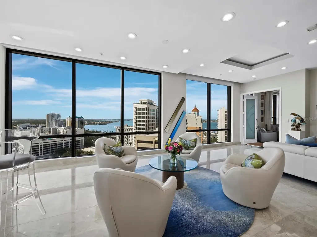 50 Central Avenue Sarasota FL 34236