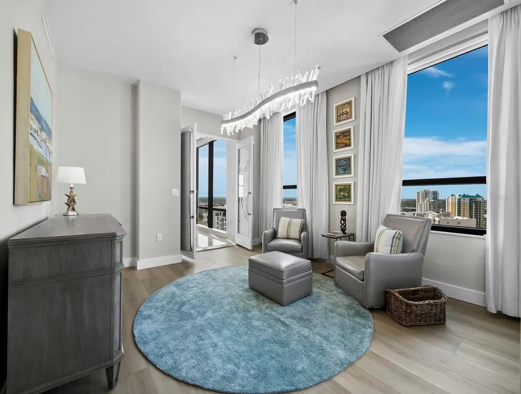 50 Central Avenue Sarasota FL 34236