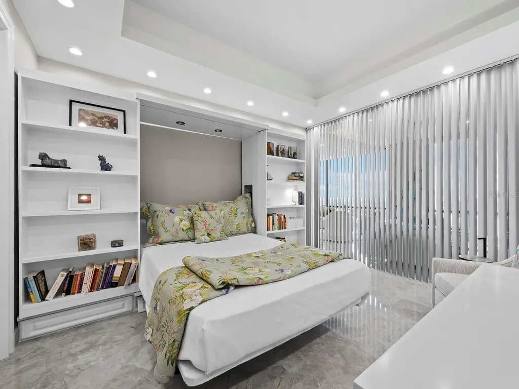 50 Central Avenue Sarasota FL 34236