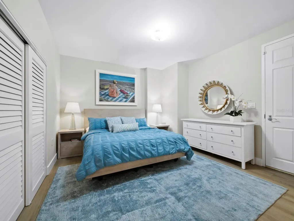 50 Central Avenue Sarasota FL 34236