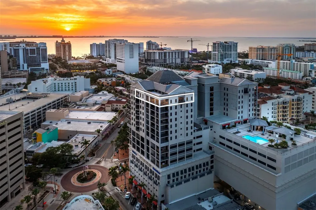 50 Central Avenue Sarasota FL 34236