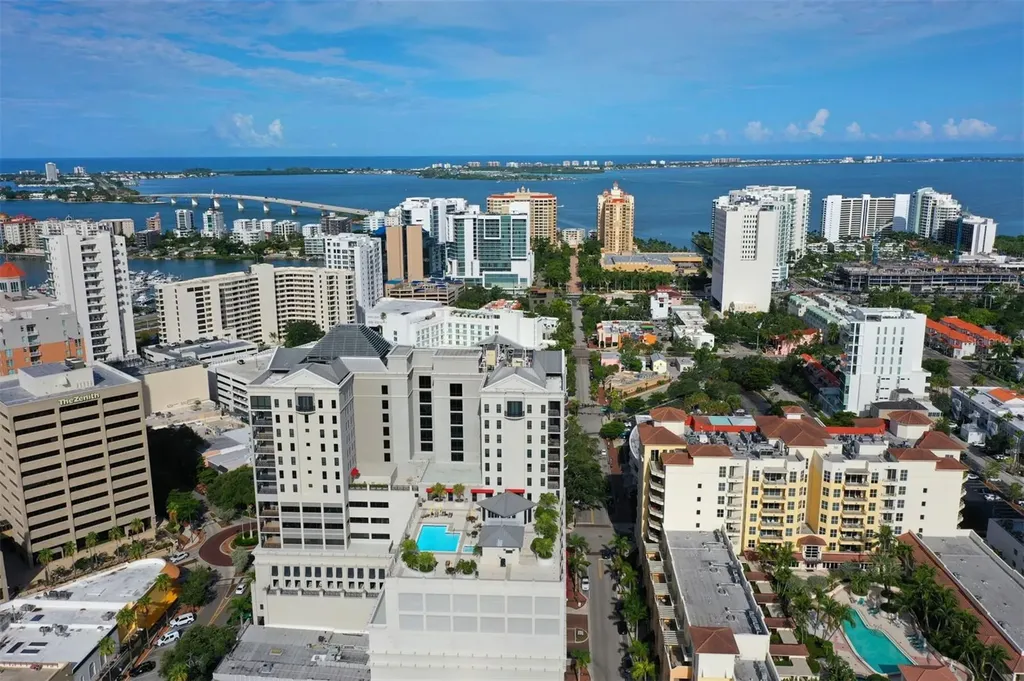 50 Central Avenue Sarasota FL 34236