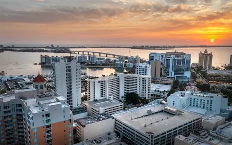 50 Central Avenue Sarasota FL 34236