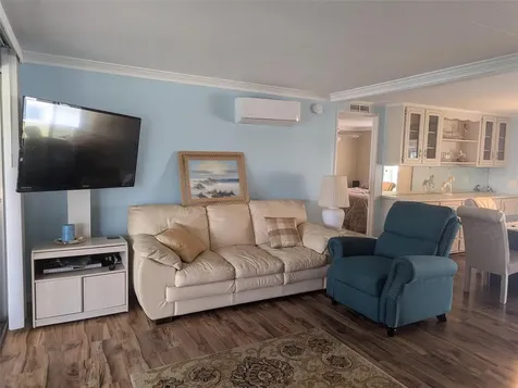 2100 Kings Highway Port Charlotte FL 33980