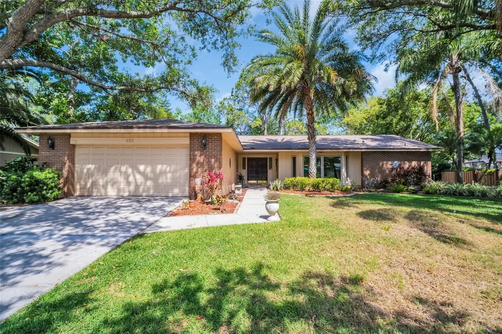 495 Palmdale Drive Oldsmar FL 34677