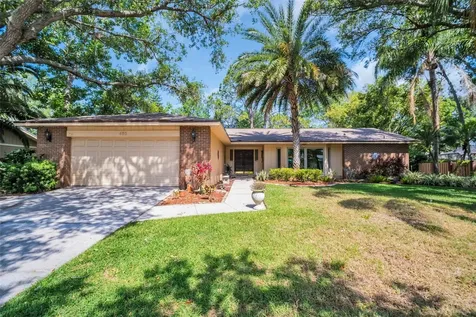 495 Palmdale Drive Oldsmar FL 34677