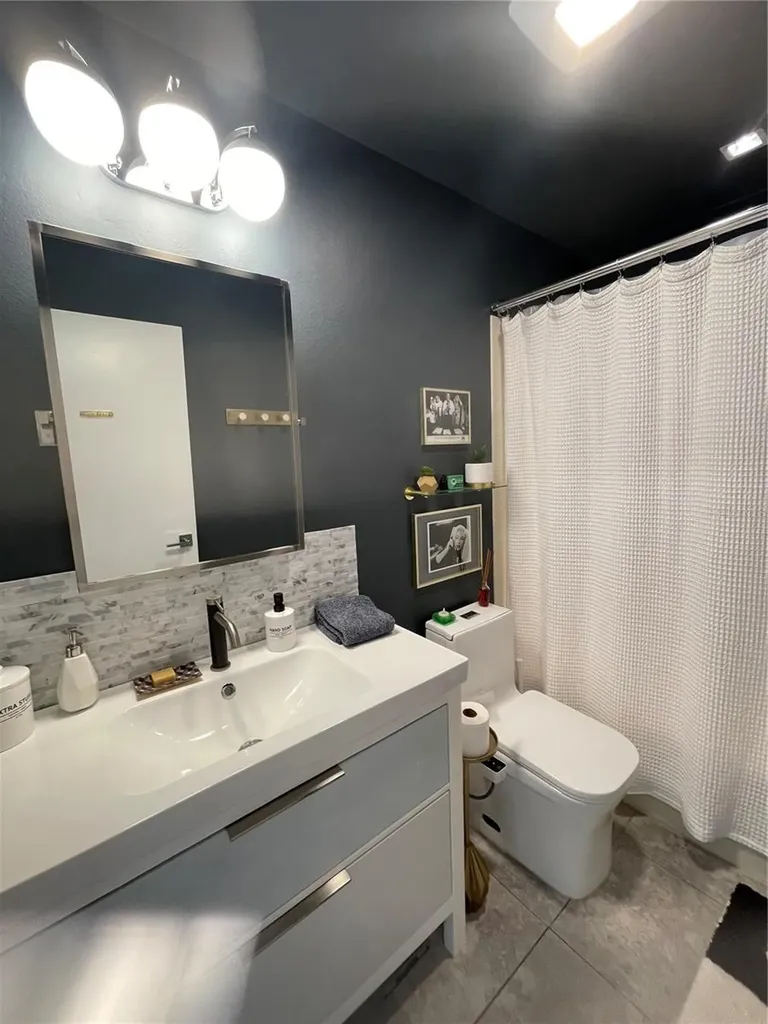 2516 Woodgate Boulevard Orlando FL 32822