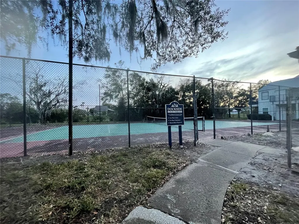 2516 Woodgate Boulevard Orlando FL 32822