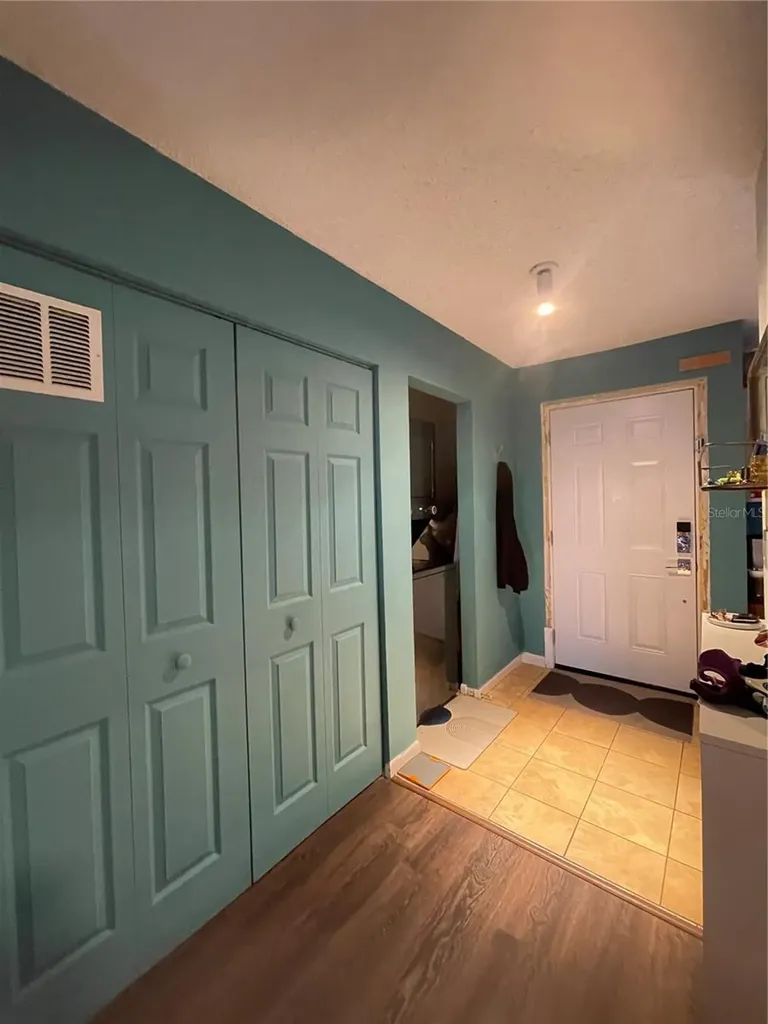 2516 Woodgate Boulevard Orlando FL 32822