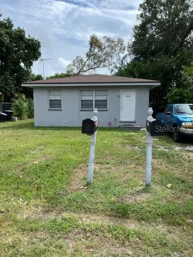 5210 13th Avenue S Gulfport FL 33707