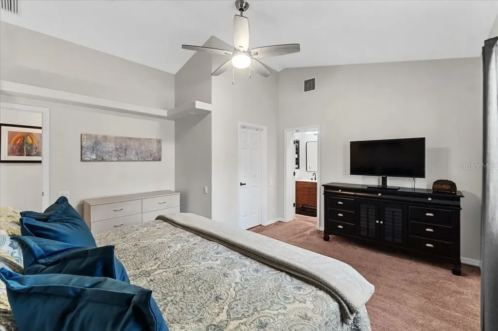 6007 Hammock Hill Avenue Lithia FL 33547