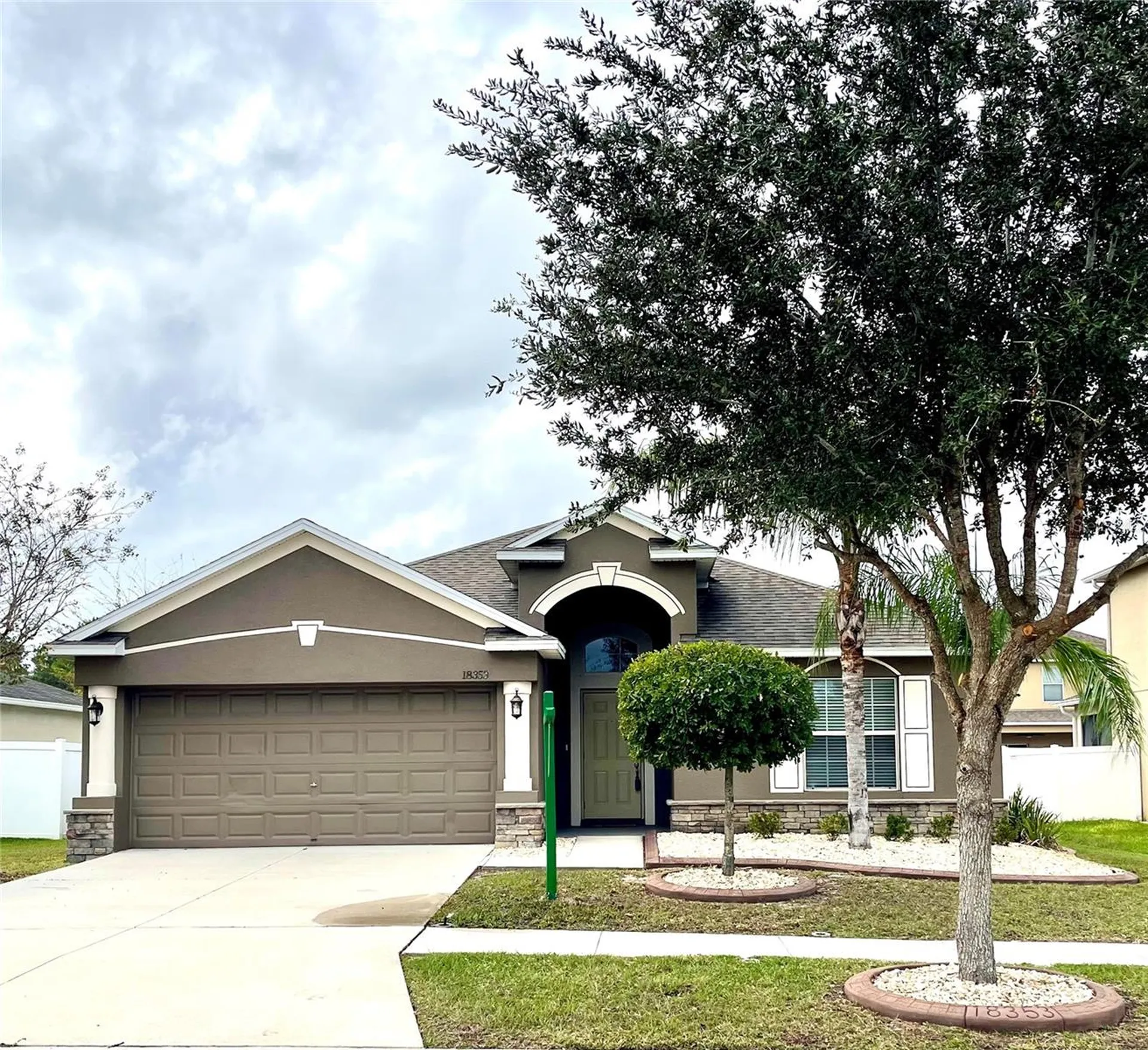 18353 Briar Oaks Drive Hudson FL 34667