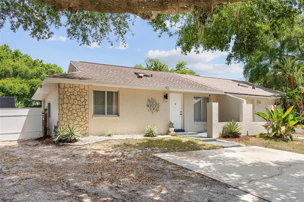 12335 Eastcove Drive Orlando FL 32826
