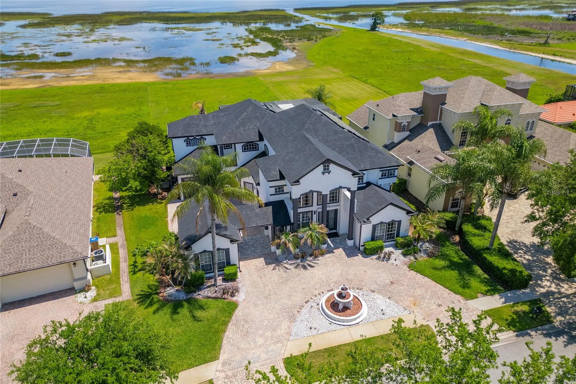 1407 Water Lilly Lane Kissimmee FL 34744