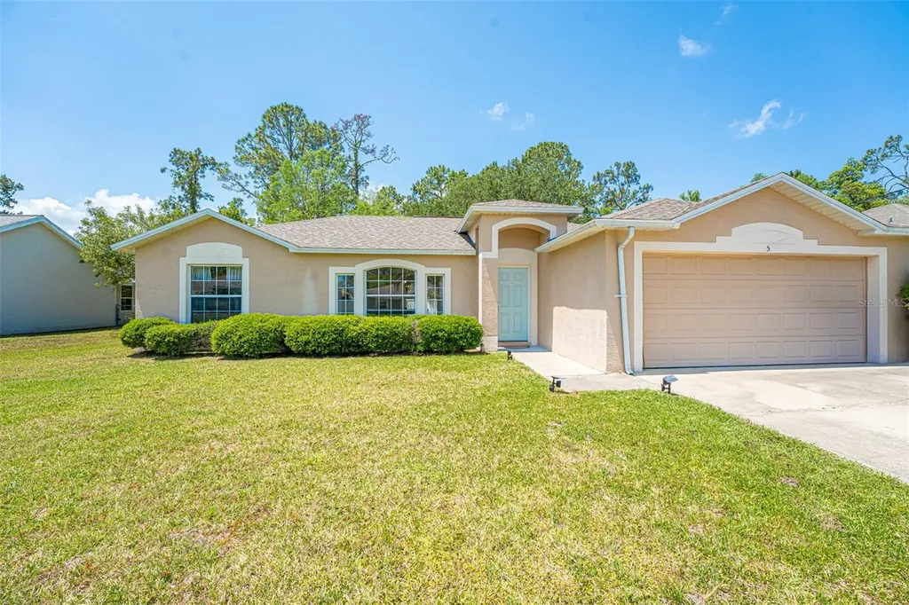 5 Zammer Court Palm Coast FL 32164