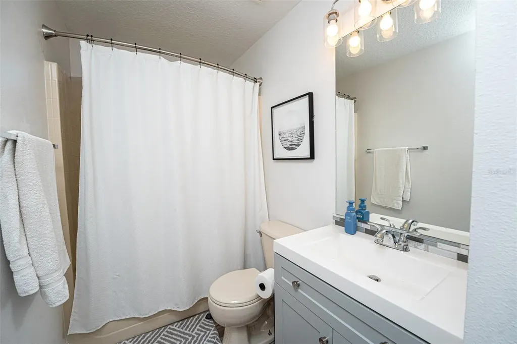 5 Zammer Court Palm Coast FL 32164