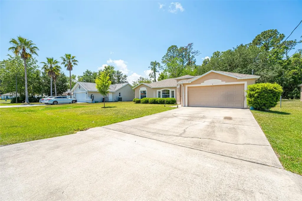 5 Zammer Court Palm Coast FL 32164