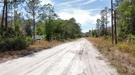 206 Hudson Street Interlachen FL 32148