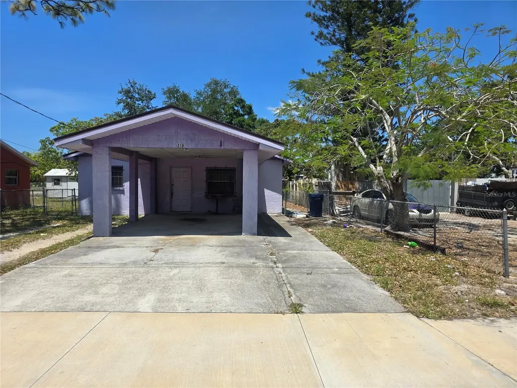 519 36th Avenue E Bradenton FL 34208