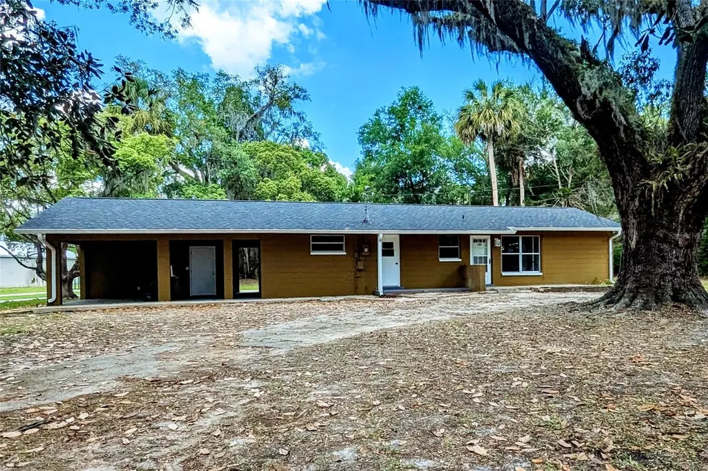 159 NE 10th Street Crystal River FL 34428