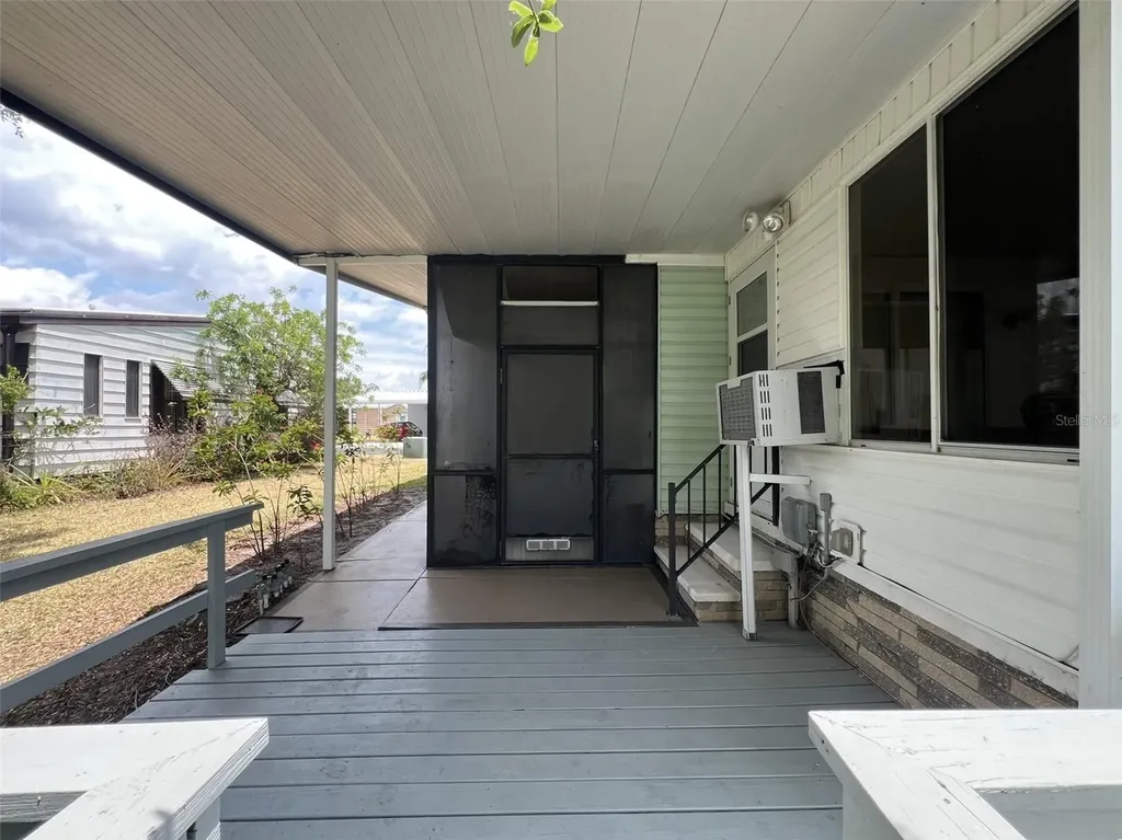 2055 S Floral Avenue Bartow FL 33830