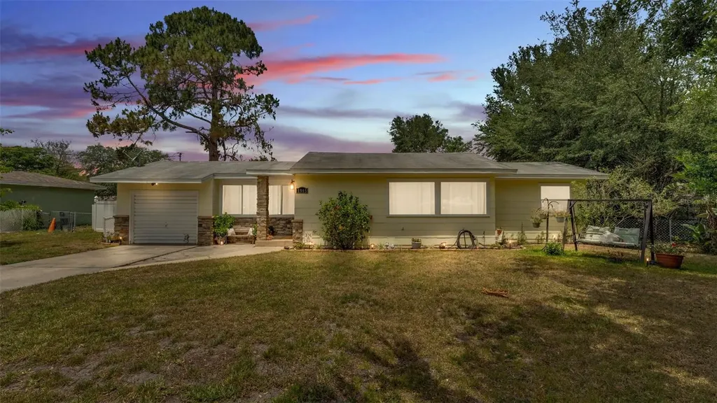 1965 Avenue F SW Winter Haven FL 33880