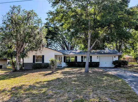 1124 W Bucknell Avenue Inverness FL 34450