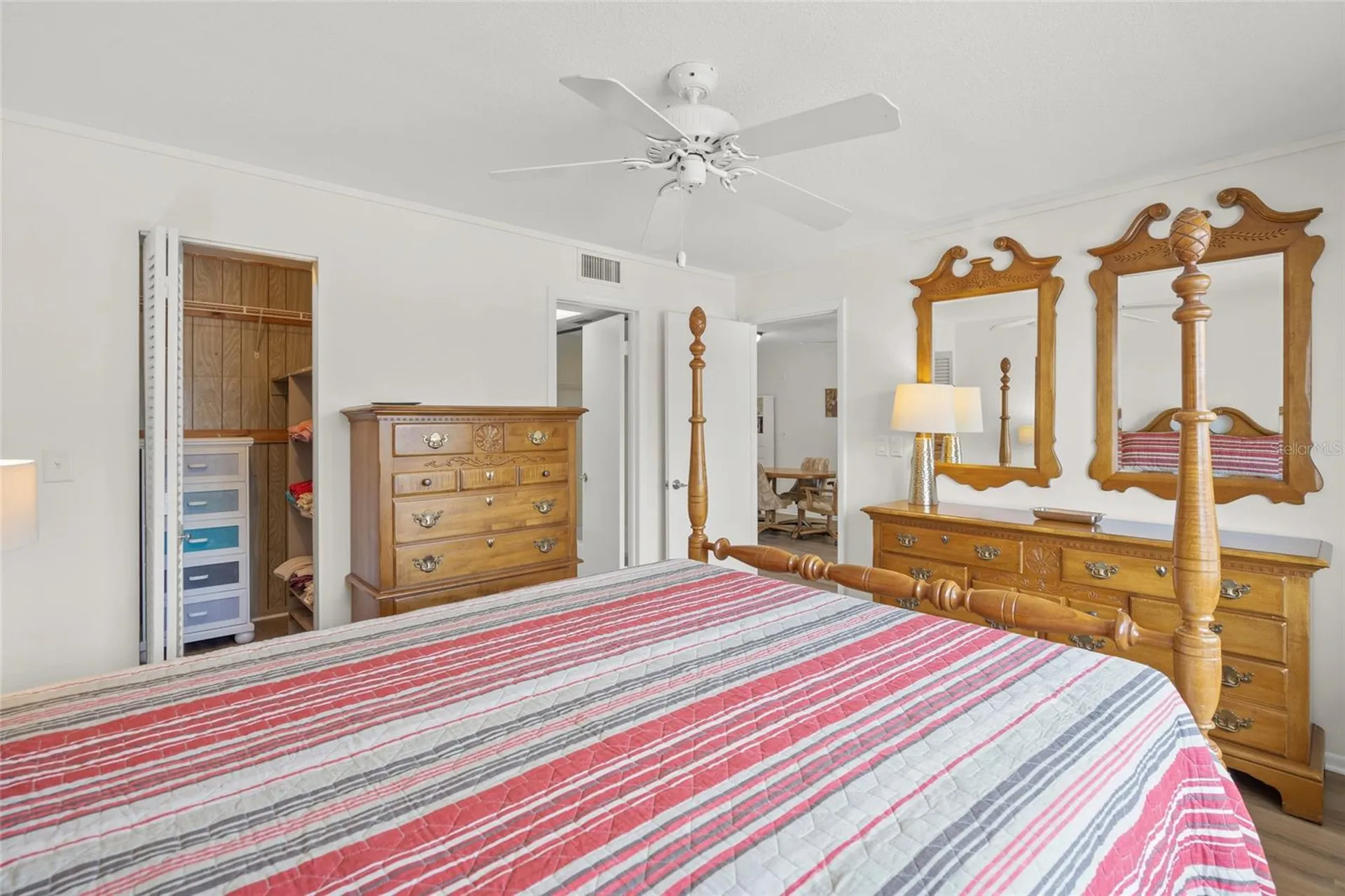 708 Tamiami Trail S Venice FL 34285