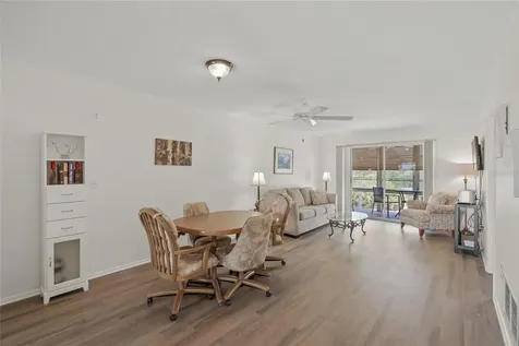 708 Tamiami Trail S Venice FL 34285
