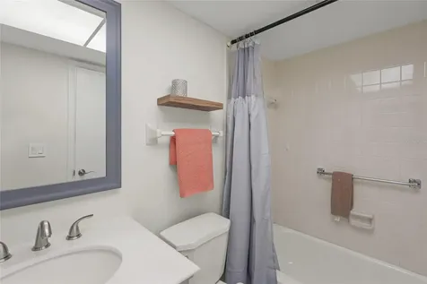 708 Tamiami Trail S Venice FL 34285