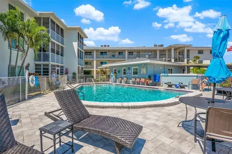 708 Tamiami Trail S Venice FL 34285