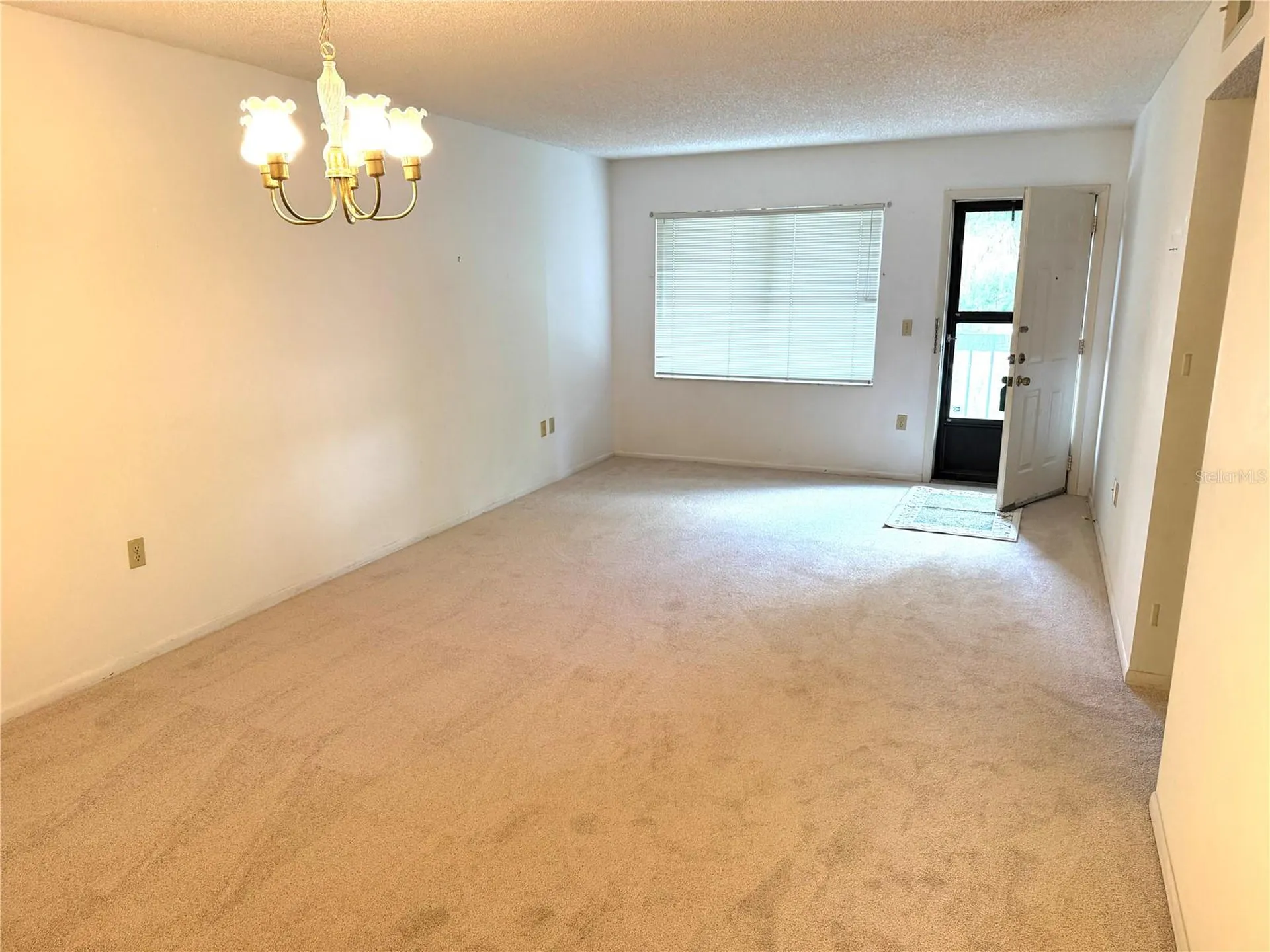 425 30th Avenue W Bradenton FL 34205