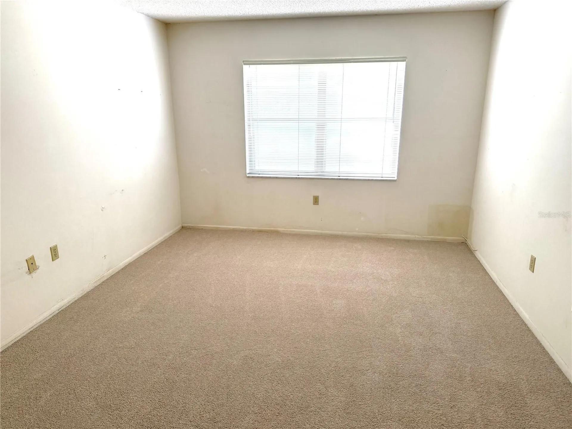 425 30th Avenue W Bradenton FL 34205
