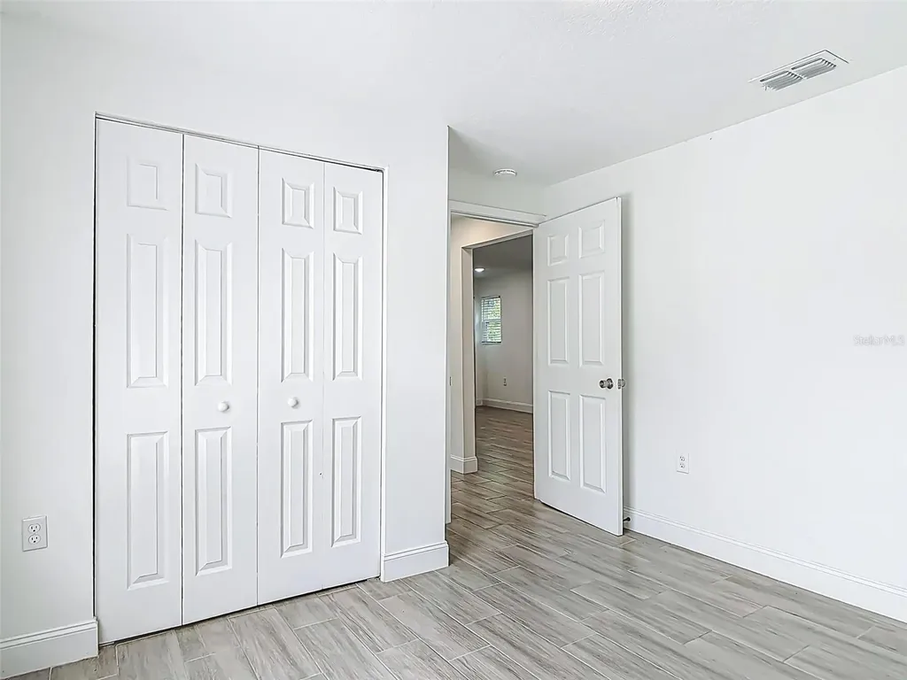 1403 W 13th Place Sanford FL 32771