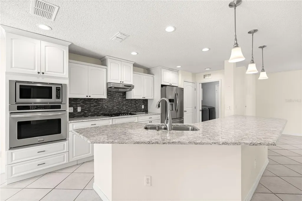 9452 SW 93rd Loop Ocala FL 34481