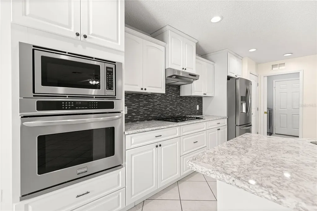 9452 SW 93rd Loop Ocala FL 34481