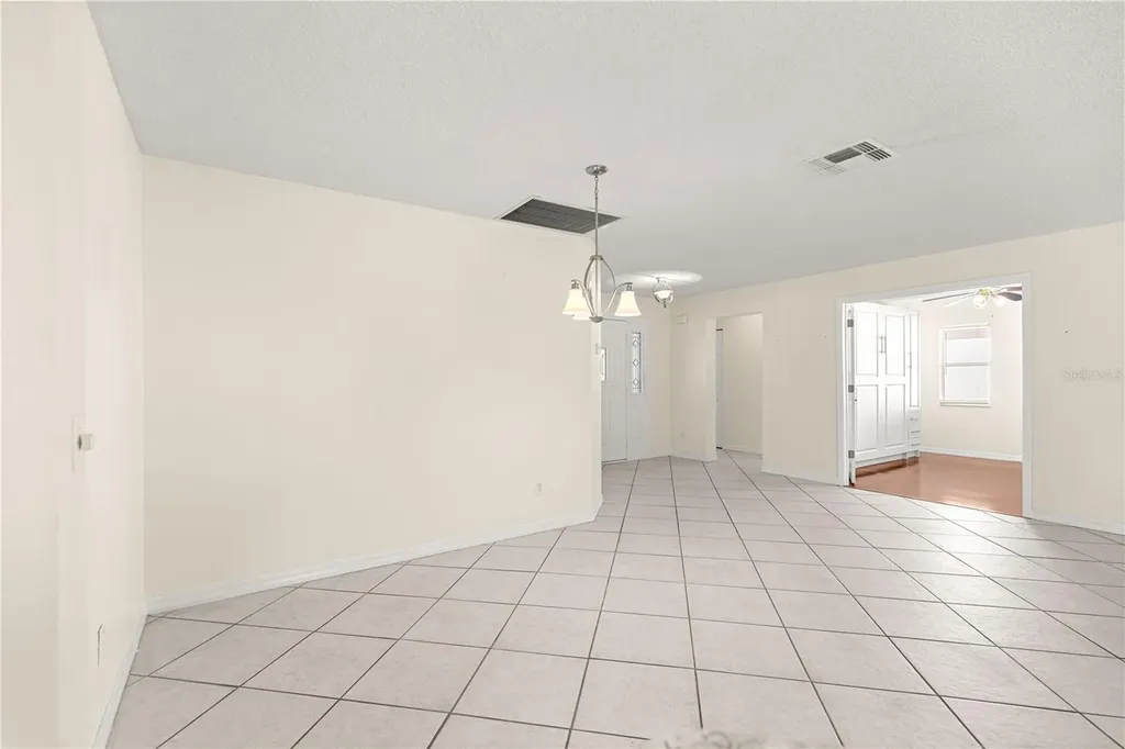 9452 SW 93rd Loop Ocala FL 34481