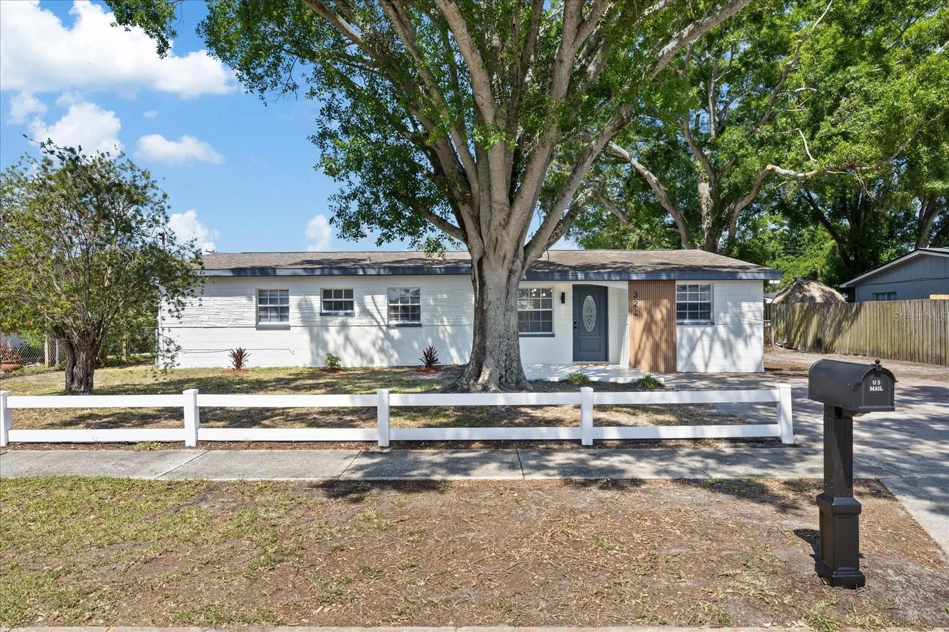 324 Country Club Drive Oldsmar FL 34677