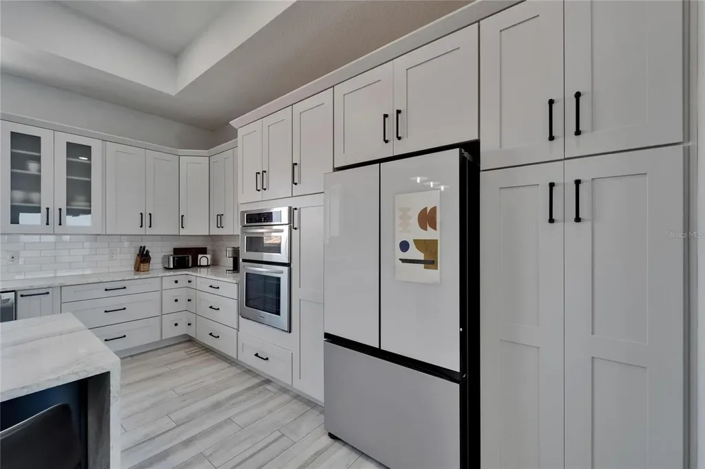 935 Chipaway Drive Apollo Beach FL 33572