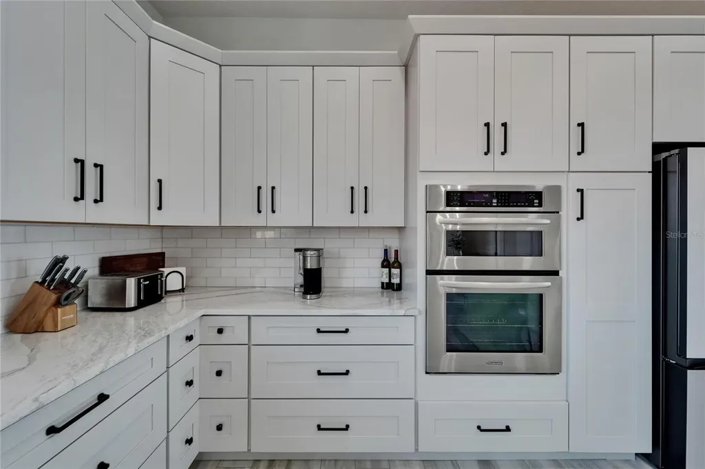 935 Chipaway Drive Apollo Beach FL 33572