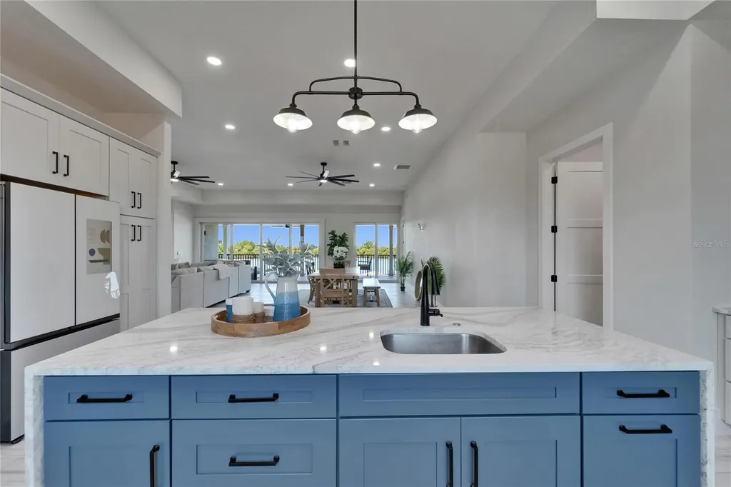 935 Chipaway Drive Apollo Beach FL 33572