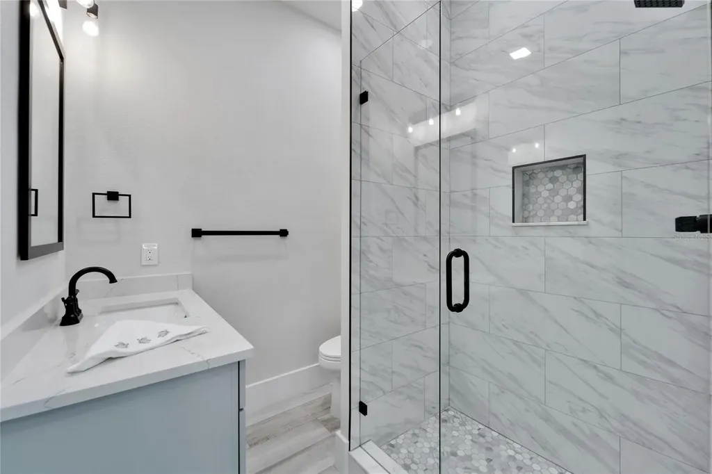 935 Chipaway Drive Apollo Beach FL 33572