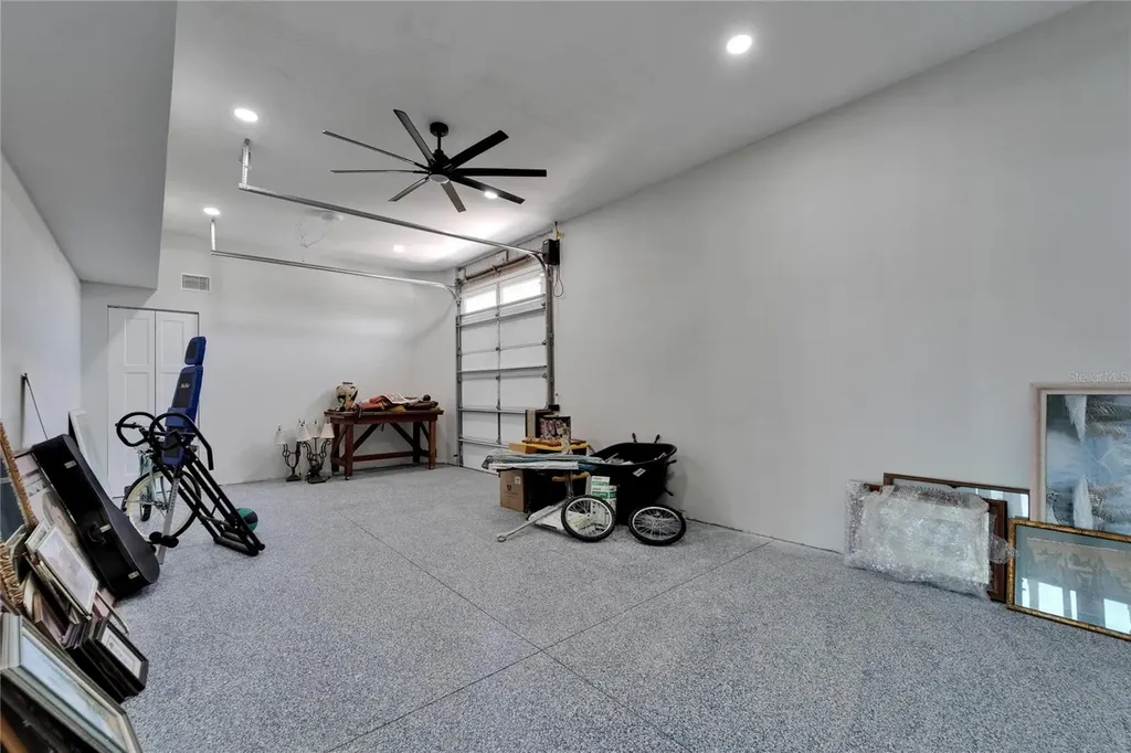 935 Chipaway Drive Apollo Beach FL 33572